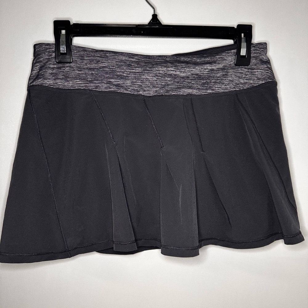 lululemon skort - Picture 2 of 3